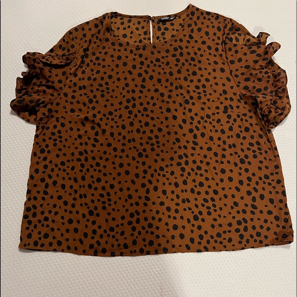 Short sleeve top - Picture 1 of 2